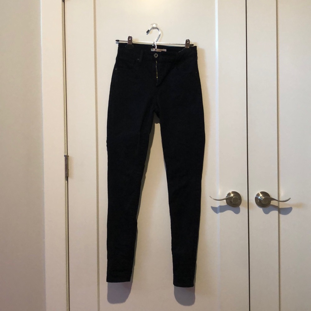 Black Levi 721 Skinny Jeans size 26
